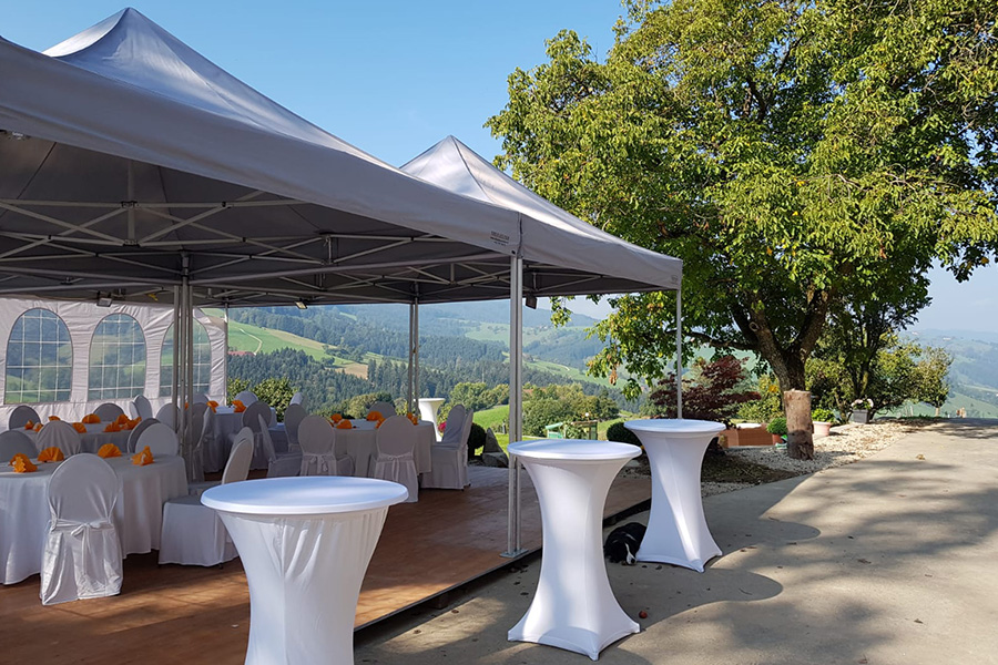 Partyzelt für Gartenevents und Outdoor Veranstaltungen